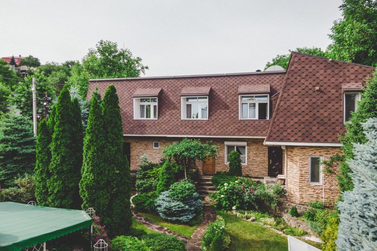 Апартаменты В Гостевом Домике Almatî Exterior foto